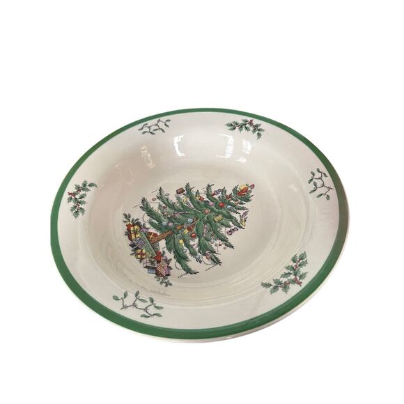 Spode Christmas Tree serving bowl. Spode Christmas Tree pattern. Retail 65.00 - Picture 1 of 2